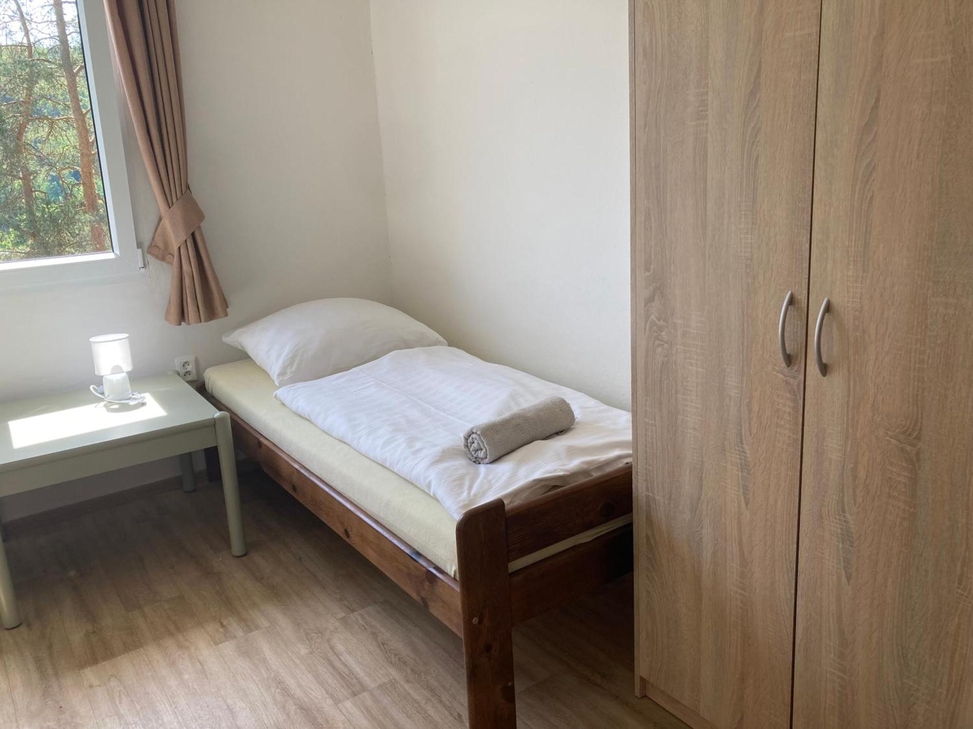 Penzion Cholin Novy Knin Esterno foto